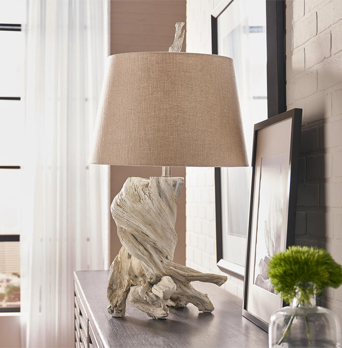 Wildwood Olmsted Lamp - Whitewash