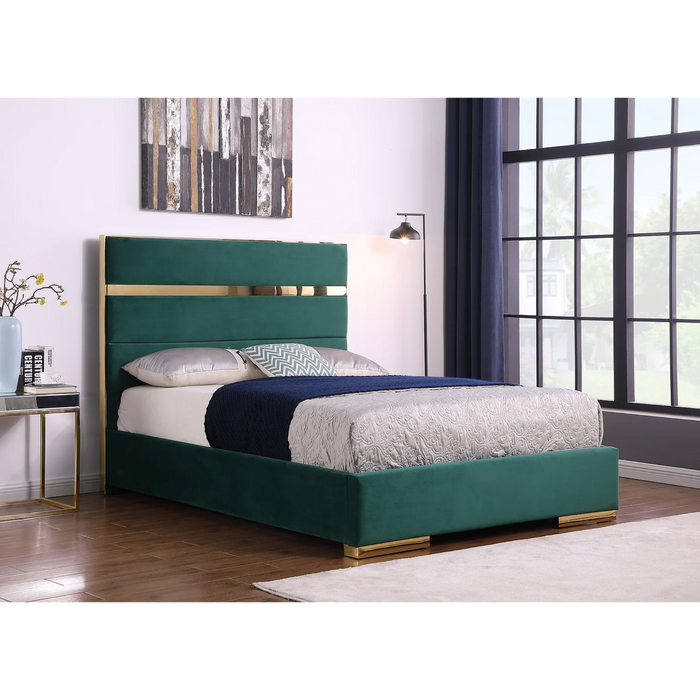 Cartier Platform Bed in Velvet with Golden Legs